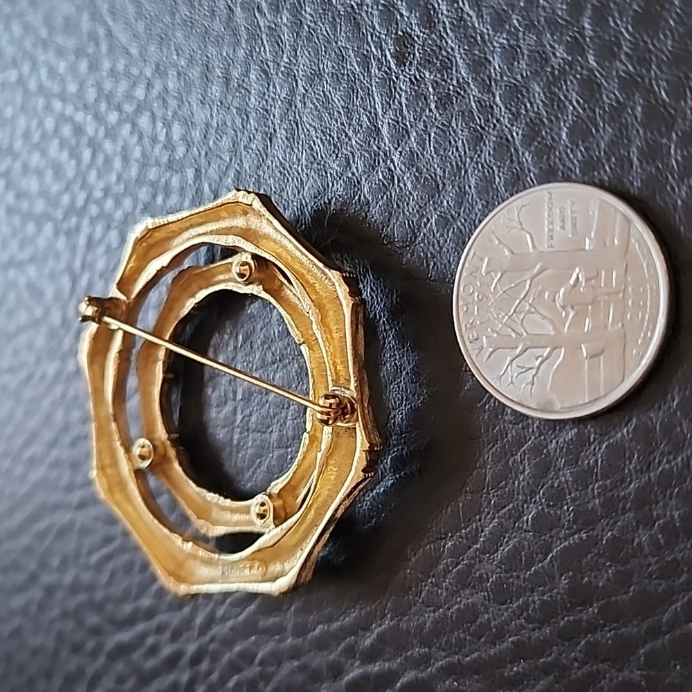 VTG Monet Gold Bamboo-Inspired Brooch - Picture 9 of 9
